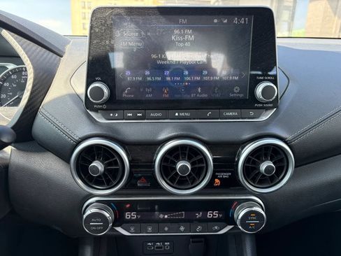 Used 2021 Nissan Sentra SV image 12