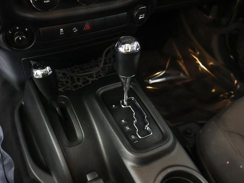 Used 2017 Jeep Wrangler Unlimited Sport w/ Quick Order Package 24S image 31