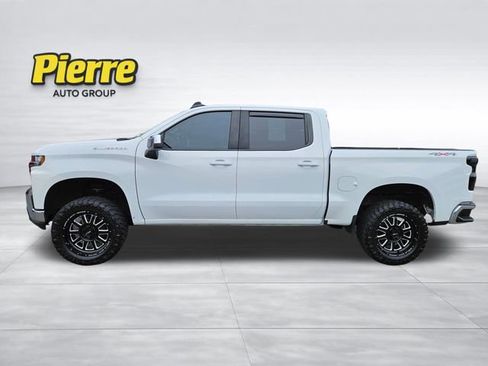 Used 2020 Chevrolet Silverado 1500 LT w/ Fleet Comfort Package AWD/4WD image 2