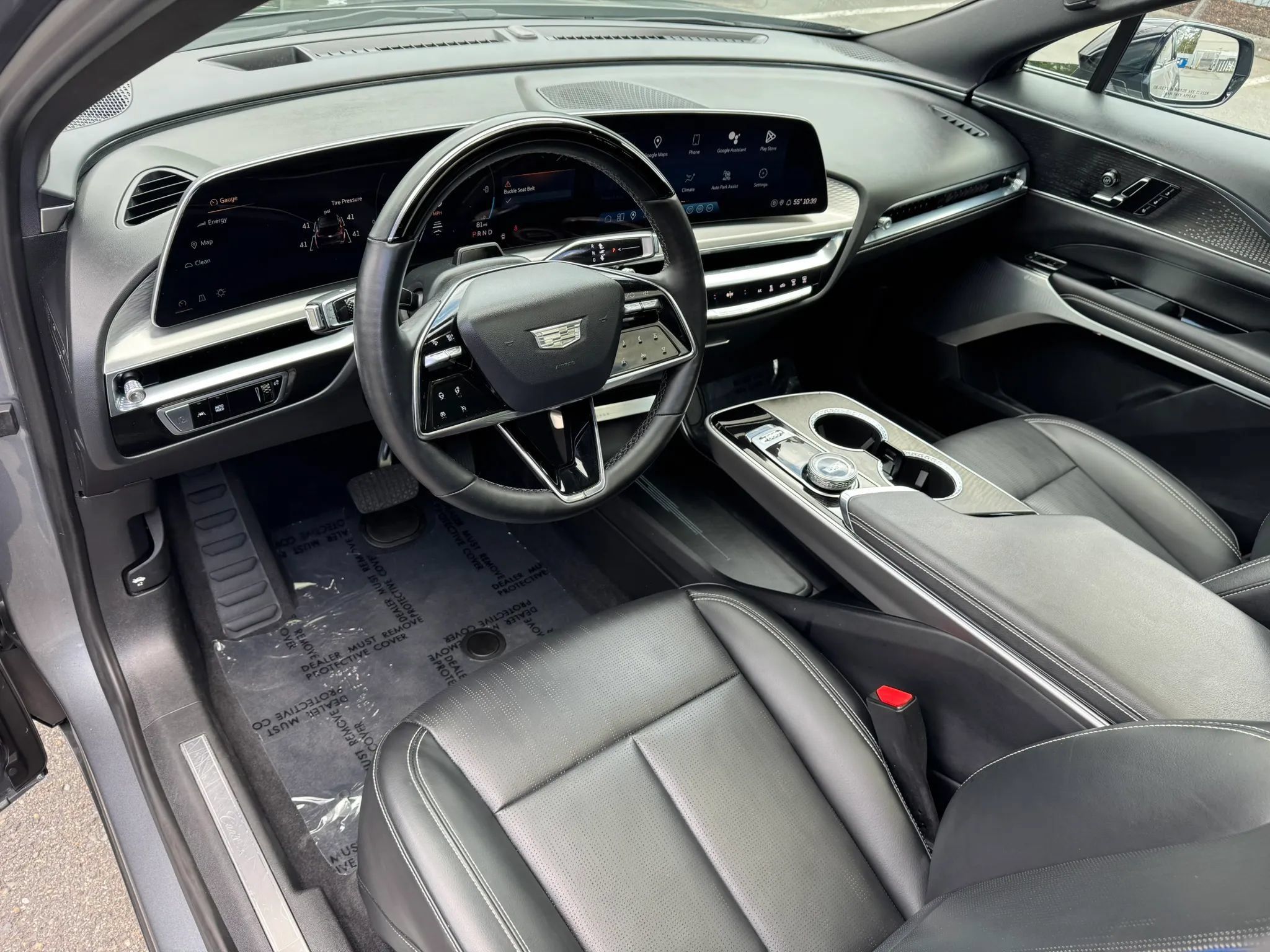 Used 2023 Cadillac Lyriq AWD image 20