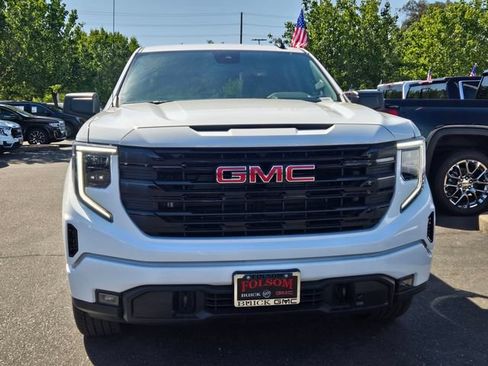 New 2026 GMC Sierra 1500 Elevation AWD/4WD image 2