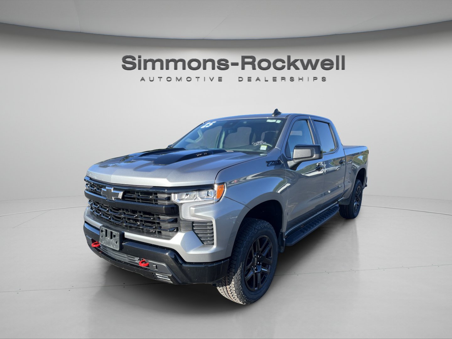 Used 2025 Chevrolet Silverado 1500 LT Trail Boss AWD/4WD image 1