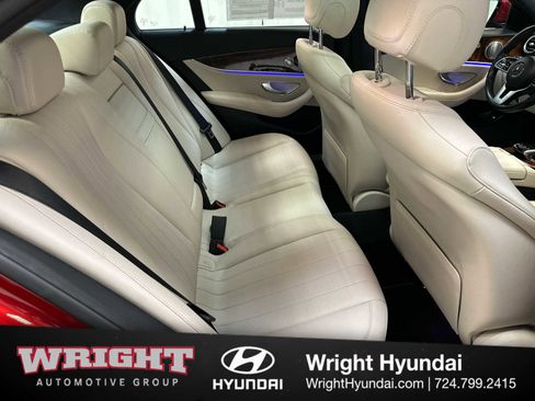 Used 2019 Mercedes-Benz E 300 4MATIC image 16