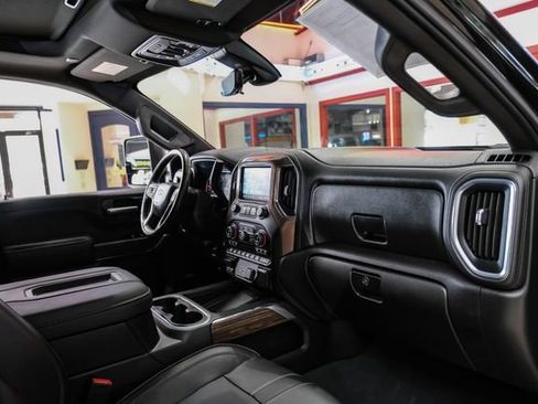 Used 2022 Chevrolet Silverado 3500 High Country w/ Technology Package AWD/4WD image 13