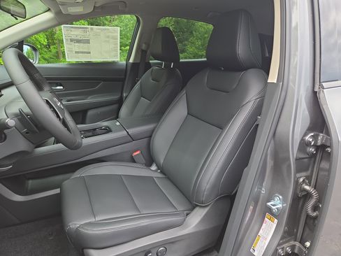 New 2025 Nissan Murano SV image 11