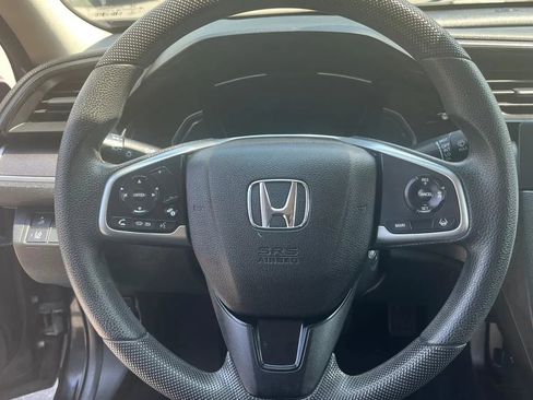 Used 2019 Honda Civic LX image 9