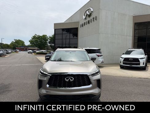 Certified 2023 INFINITI QX60 Luxe w/ Performance Audio Package FWD image 3