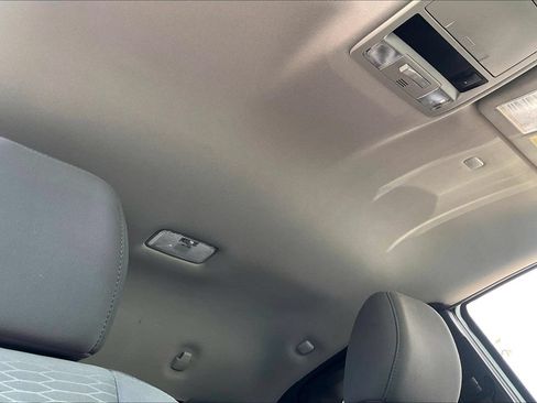 Used 2019 Toyota Tacoma SR w/ SX Package AWD/4WD image 13