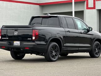 Used 2017 Honda Ridgeline Black Edition video 2