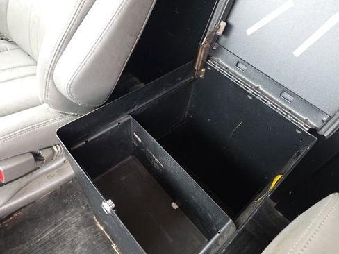 Used 2021 Chevrolet Express 2500 w/ Driver Convenience Package image 14