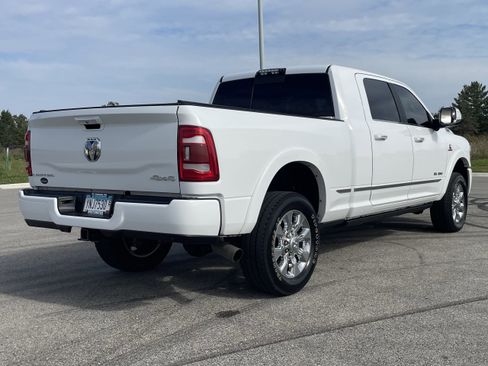 Used 2019 RAM 3500 Limited image 27