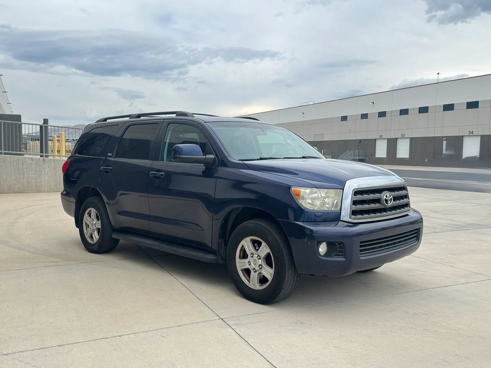 Used 2010 Toyota Sequoia SR5 AWD/4WD image 7