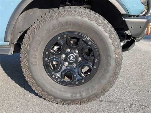Certified 2022 Ford Bronco Badlands image 11