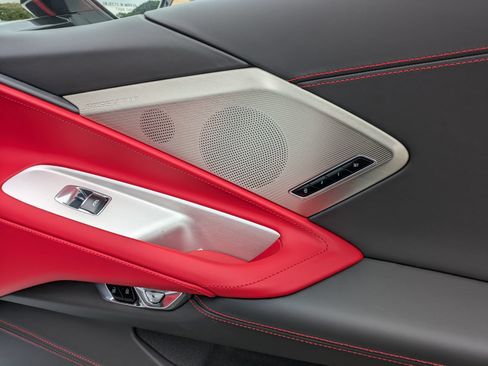 Used 2023 Chevrolet Corvette Stingray Premium Cpe w/ Battery Protection Package RWD image 19