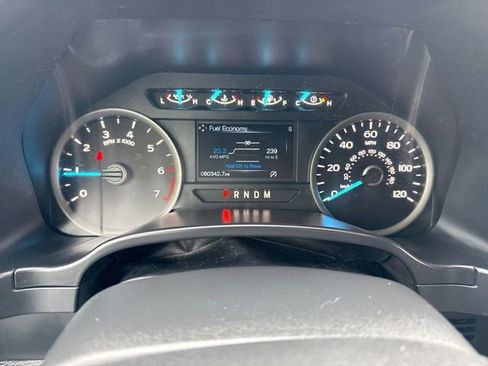 Used 2019 Ford F150 XLT w/ Equipment Group 302A Luxury AWD/4WD image 15