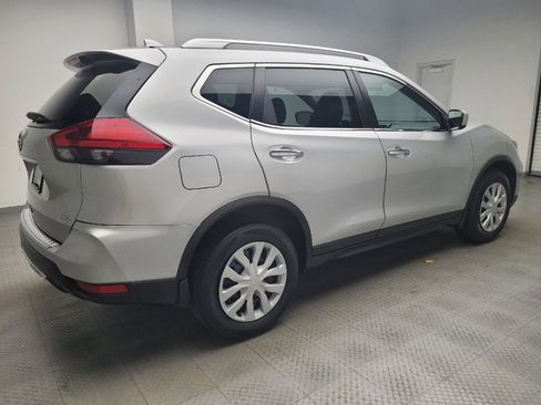 Used 2017 Nissan Rogue S w/ S Appearance Package image 10