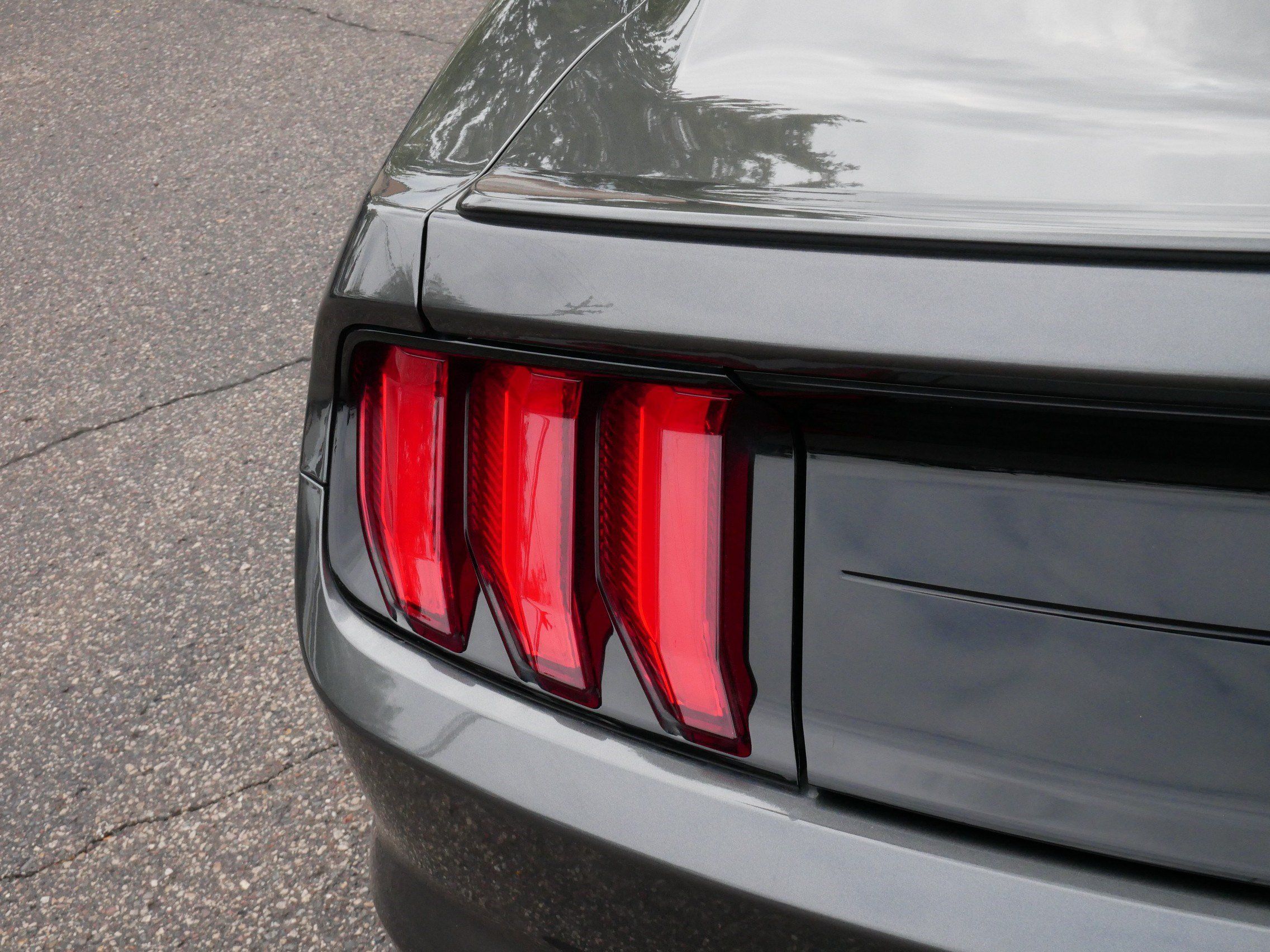 Used 2018 Ford Mustang Premium w/ Equipment Group 201A RWD image 17