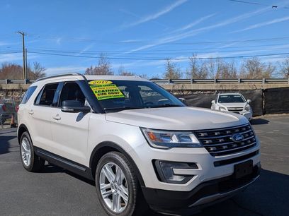 Used 2017 Ford Explorer XLT w/ Equipment Group 202A