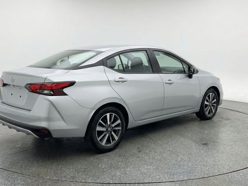 Used 2025 Nissan Versa SV FWD image 9