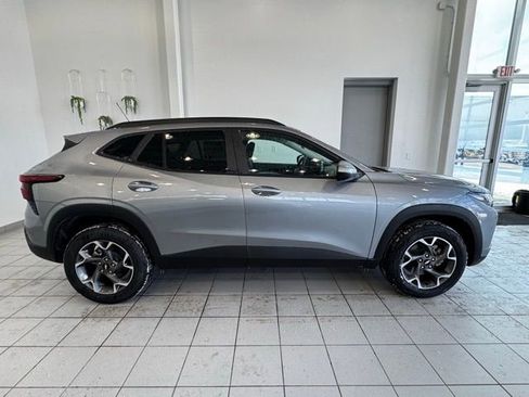 New 2026 Chevrolet Trax LT w/ Driver Confidence Package FWD image 33
