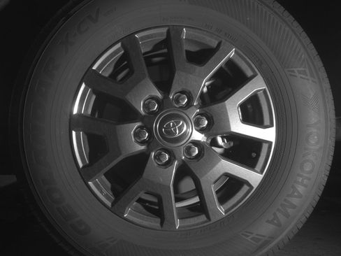 Used 2025 Toyota 4Runner SR5 image 14