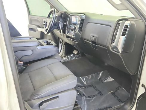 Used 2019 Chevrolet Silverado 1500 LT RWD image 35