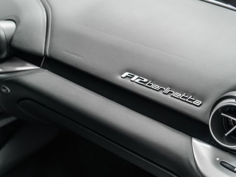 Used 2016 Ferrari F12 Berlinetta RWD image 30