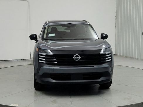 New 2026 Nissan Kicks SV image 2