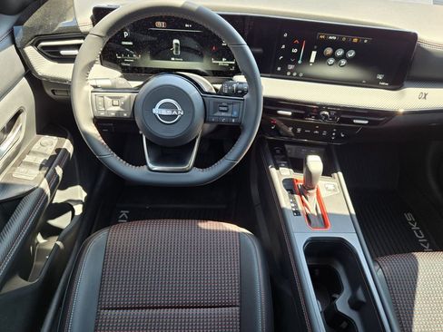 New 2026 Nissan Kicks SR w/ Cold Weather Package FWD image 11