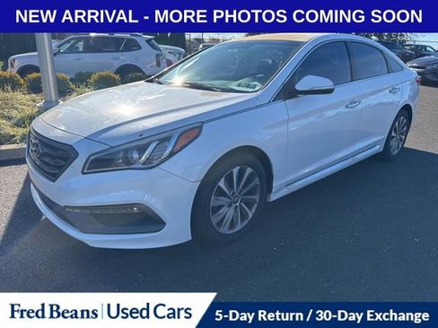 Used 2016 Hyundai Sonata Sport w/ Option Group 02 image 3