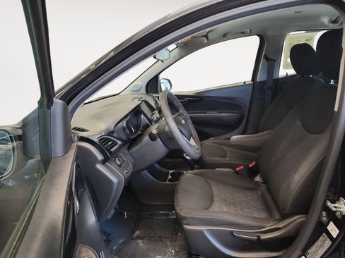 Used 2020 Chevrolet Spark LT FWD image 21