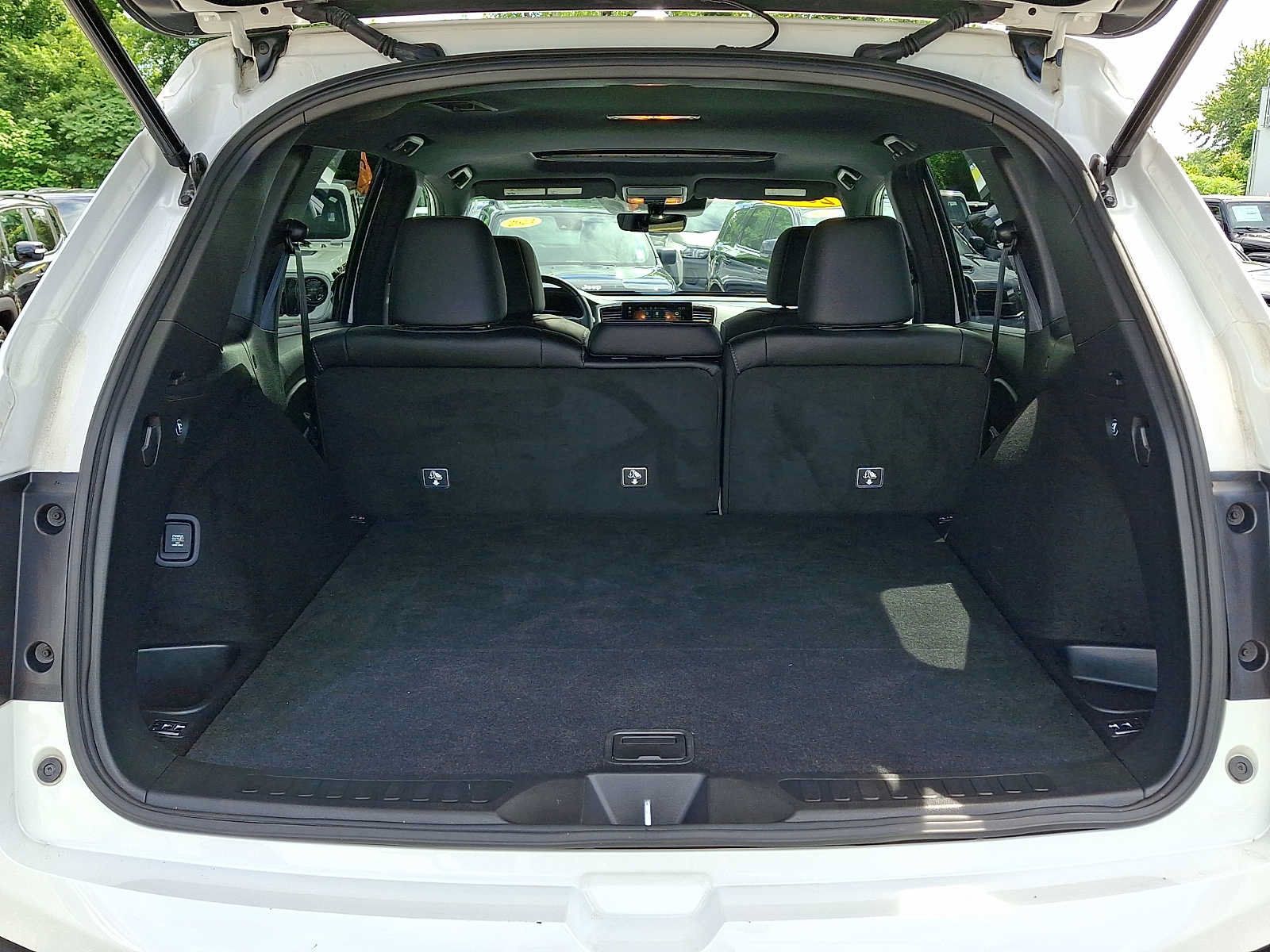 Used 2023 Honda Passport EX-L image 32