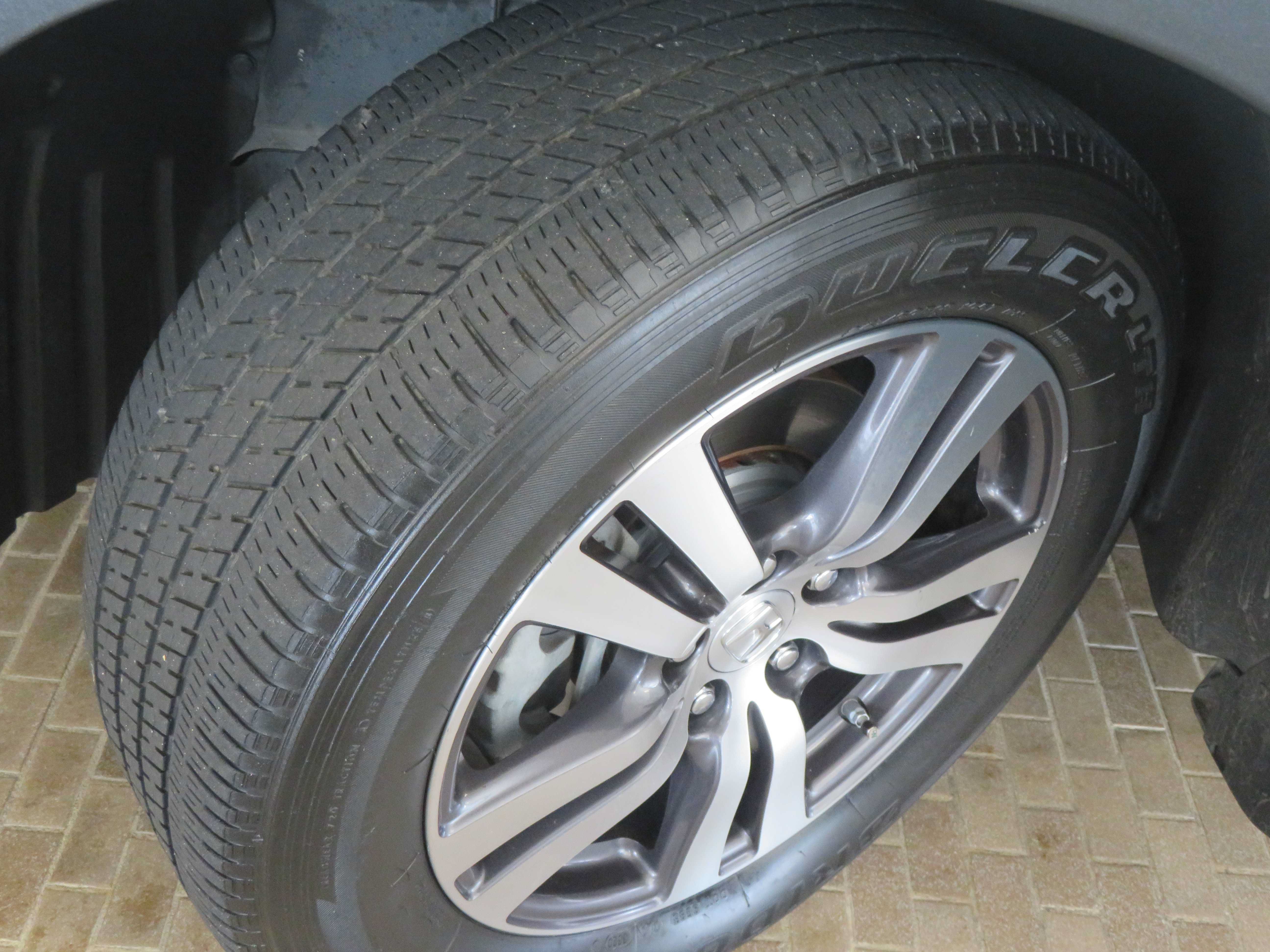 Used 2017 Honda Pilot EX-L image 11