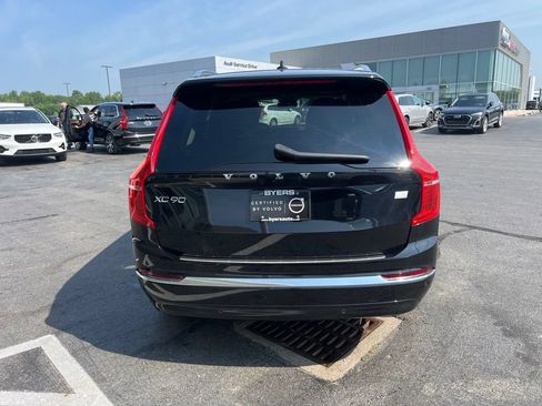 Used 2023 Volvo XC90 T8 Plus w/ Protection Package Premier AWD/4WD image 3