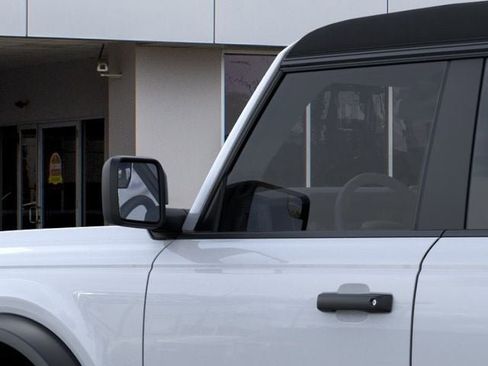New 2025 Ford Bronco 4-Door AWD/4WD image 22