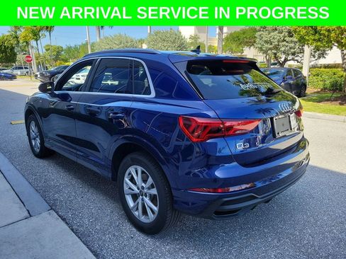 Used 2025 Audi Q3 2.0T Premium w/ Convenience Package AWD/4WD image 3