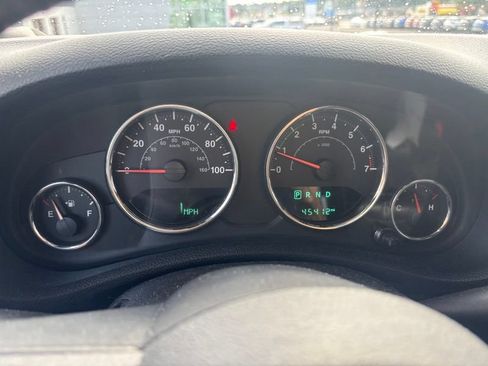 Used 2017 Jeep Wrangler Unlimited Sport w/ Mopar Black Appearance Group AWD/4WD image 11
