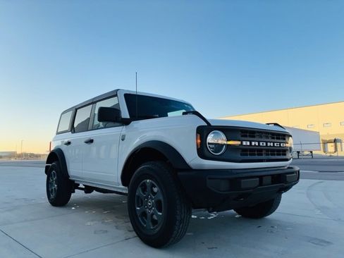 New 2025 Ford Bronco Big Bend image 8