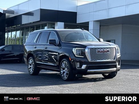 Used 2023 GMC Yukon Denali w/ LPO, Floor Liner Package AWD/4WD image 1