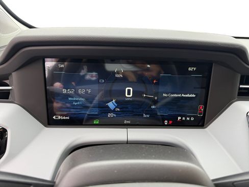 New 2027 Chevrolet Bolt LT w/ Comfort Package FWD image 11