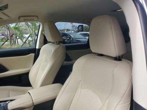 Certified 2022 Lexus RX 350 FWD image 17