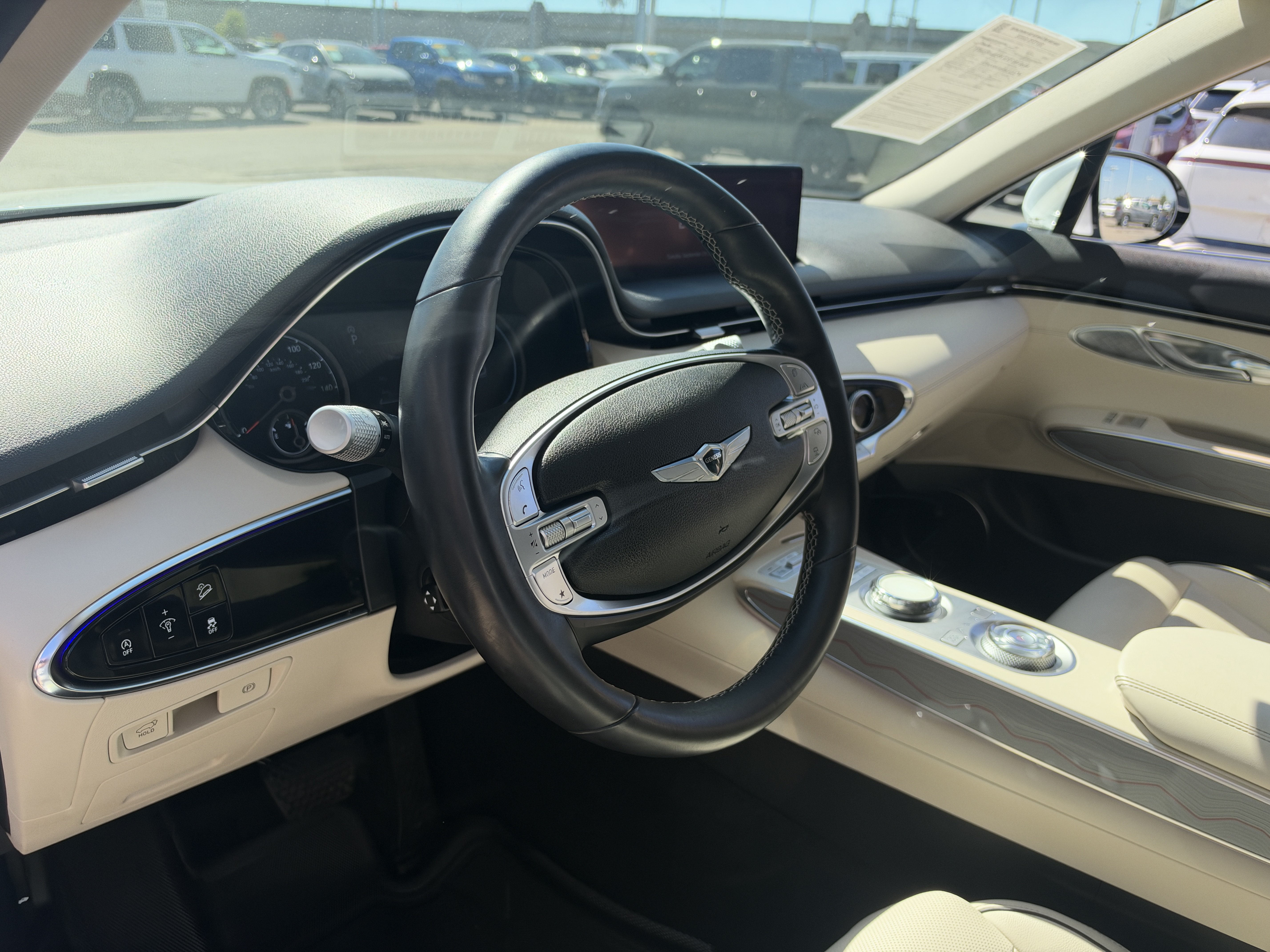 Used 2022 Genesis GV70 2.5T w/ Advanced Package AWD/4WD image 32