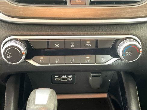 Used 2023 Nissan Altima 2.5 SV image 16