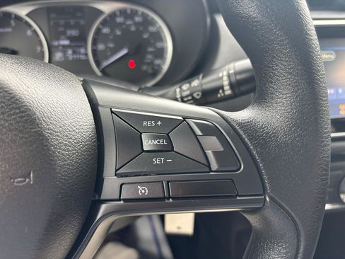 Used 2024 Nissan Versa S w/ Trunk Package image 15