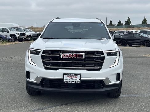 New 2026 GMC Acadia Elevation FWD image 8