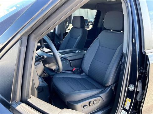 Used 2023 Chevrolet Silverado 1500 Custom AWD/4WD image 10