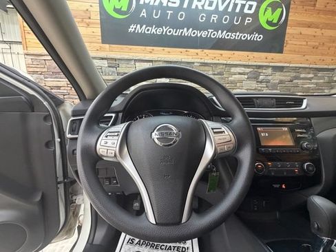Used 2016 Nissan Rogue S AWD/4WD image 20