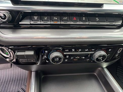 New 2025 Chevrolet Silverado 2500 High Country w/ High Country Premium Package image 27