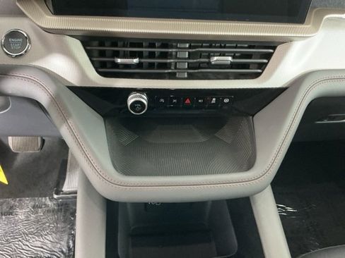 New 2026 Ford Explorer Active image 40