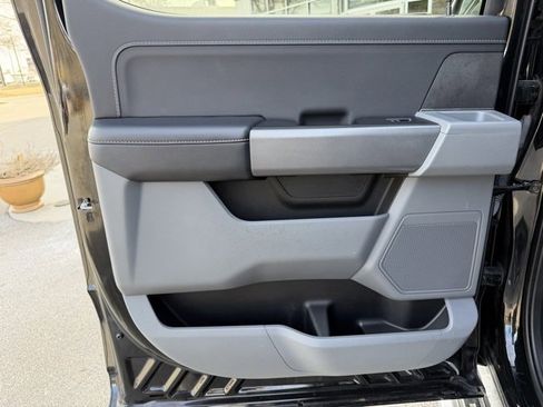 Used 2024 Ford F150 XLT w/ Mobile Office Package image 38